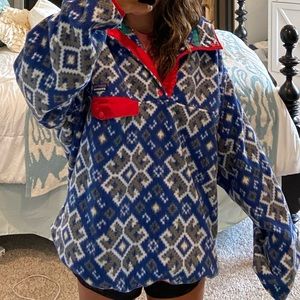 Patagonia pullover.